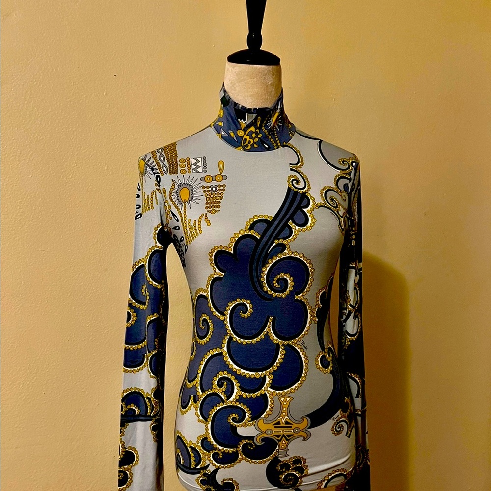 Emilio Pucci famous Italian designer blouse size small longe sleeves turtleneck